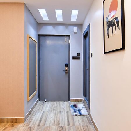 Super Townhouse Oak Sayhallo Ecstasy Бхубанешвара Экстерьер фото